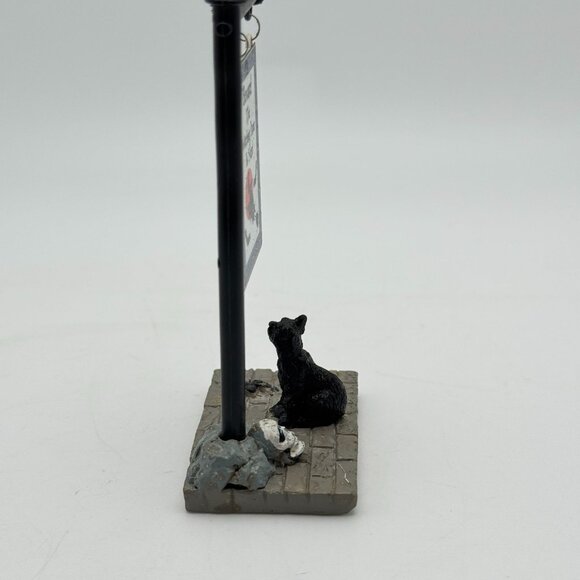 Lemax Spooky Town The Witching Hour Street Post Sign Black Cat Skull Halloween - Picture 9 of 9